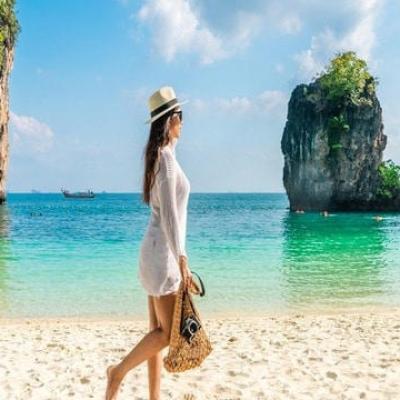 छुट्टियां बिताने के लिए बेस्ट हैं बीच डेस्टिनेशन, जानिए यहां घूमने का कौन-सा टाइम है बेस्ट