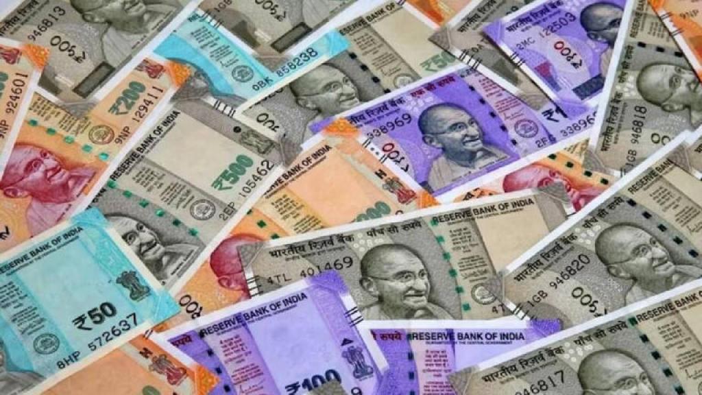 बैंकों में लावारिस पड़े हैं 78213 करोड़ रुपये! कैंप लगाकर बांटेगी सरकार, क्या आपको भी मिलेंगे?