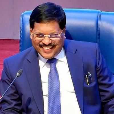 कितने साल से प्रैक्टिस कर रहे हो? सीजेआई ने वकील से पूछा और ठोक दिया जुर्माना; क्या है पूरा मामला