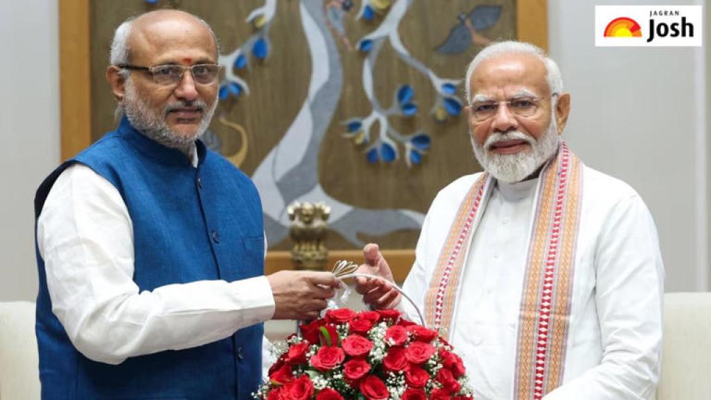 तमिलनाडू के ‘मोदी’ के रूप में जाने जाते हैं सीपी राधाकृष्णन, यहां जानें शिक्षा और राजनीतिक करियर