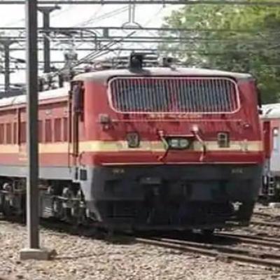 Indian Railways: भोपाल मंडल सहित पश्चिम मध्य रेलवे में 16 जुलाई से आठ घंटे पहले जारी हो जाएगा रिजर्वेशन चार्ट